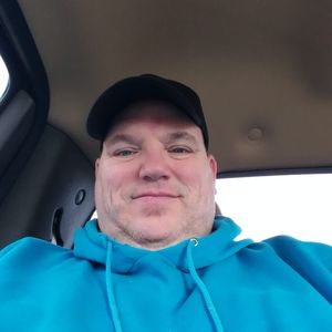 Meet your Posher, Lee